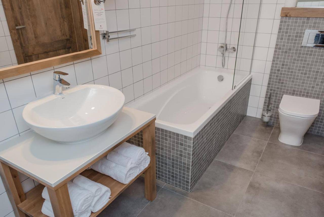 Hotel Naturum 米利奇 外观 照片